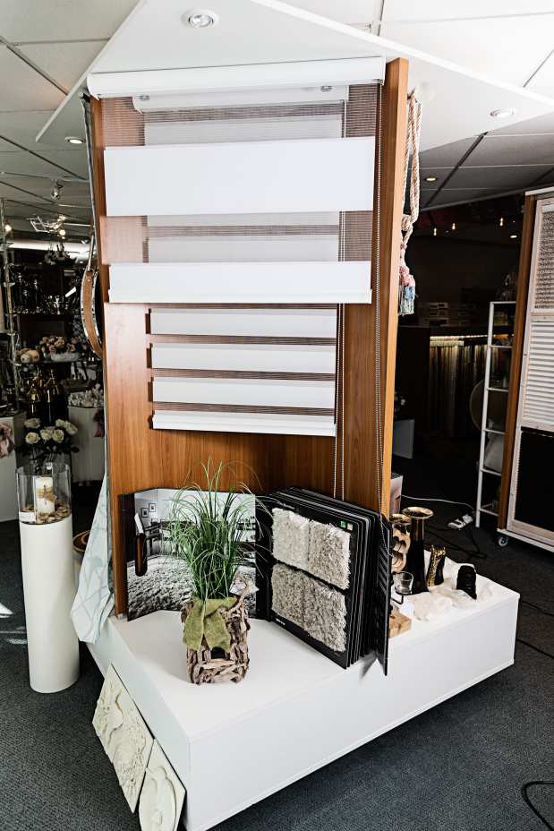 Moderne Rollos und flexibler Sonnenschutz